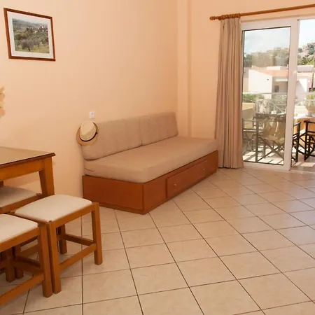 Hotel apartamentowy Blue Sky Agia Marina